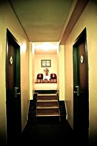 **  Hotel Bentley Schaerbeek Belgien