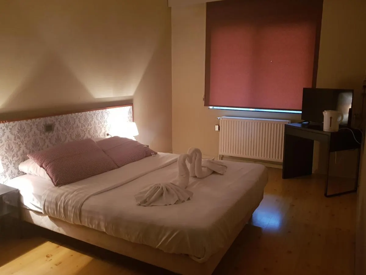 Hotel Bentley Brussels 2*,  Belgium