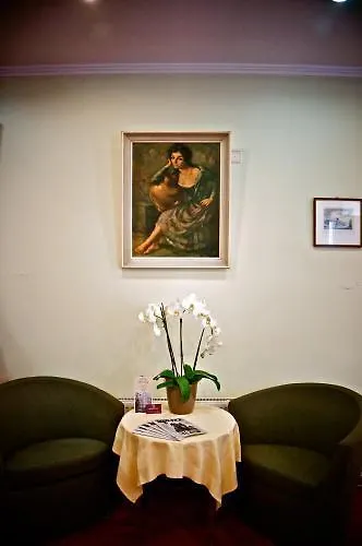 Hotel Bentley Brussels 2*,  Belgium